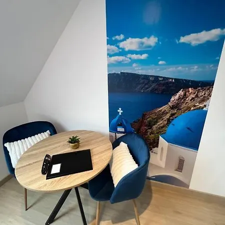 Esprit Grece, Joli Au Coeur De